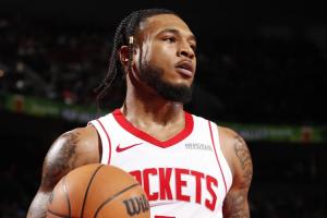 开云体育入口-孔祥宇：火箭用惠特摩尔换2次轮挺不错的 去奇才对白魔来说最有利