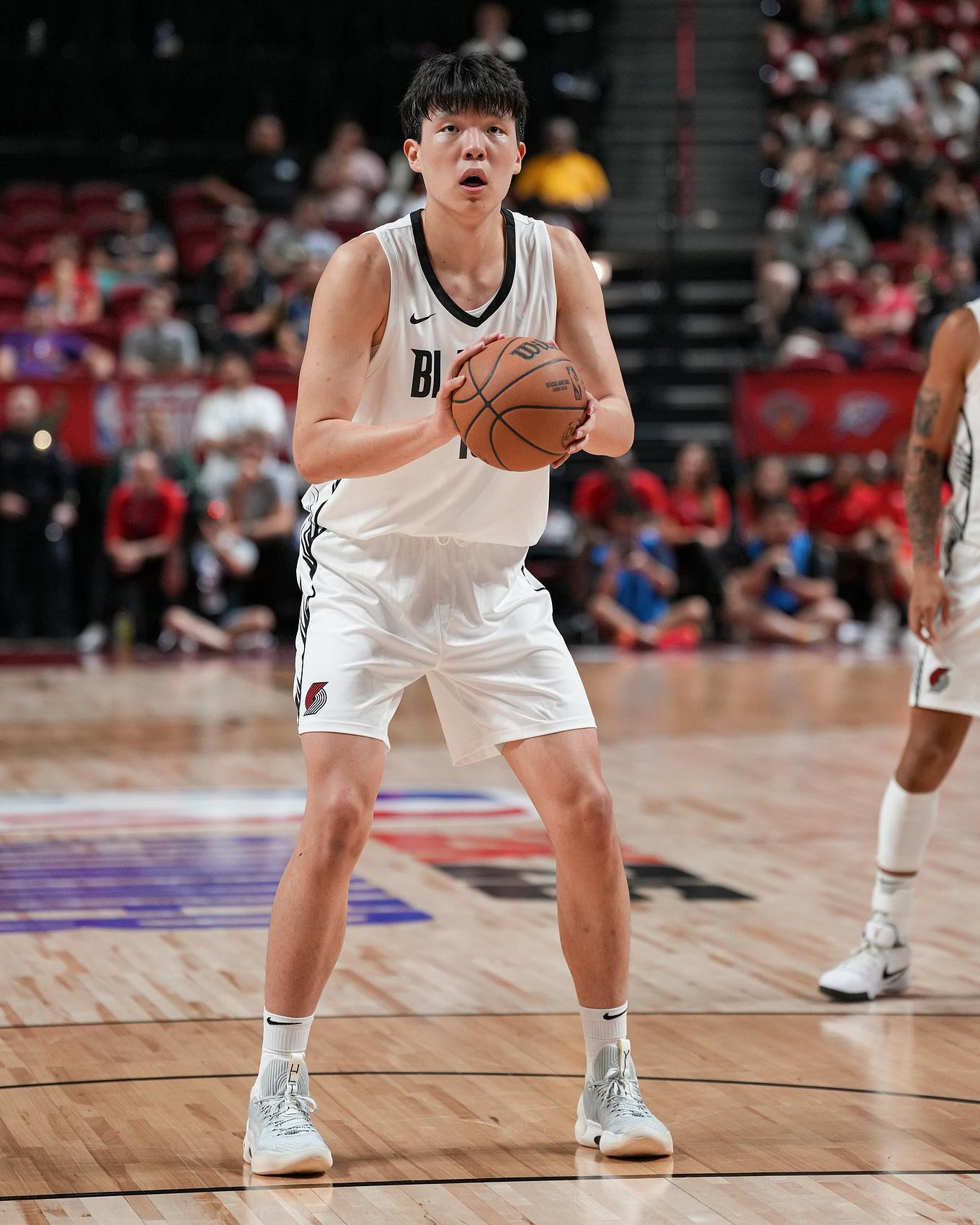 开云-拓记：从姚明到阿联中国球员在NBA都很谦逊 但杨瀚森显得非常自信