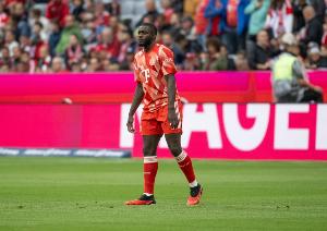 开云体育网址-队报：于帕梅卡诺要求大幅涨薪，他认为自己是顶级中卫