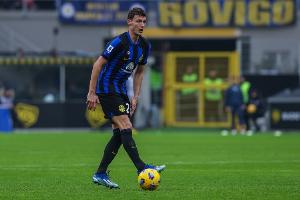 开云体育官网-每体：帕瓦尔示好巴萨，但后者目前签人很难&amp;首要任务仍是注册