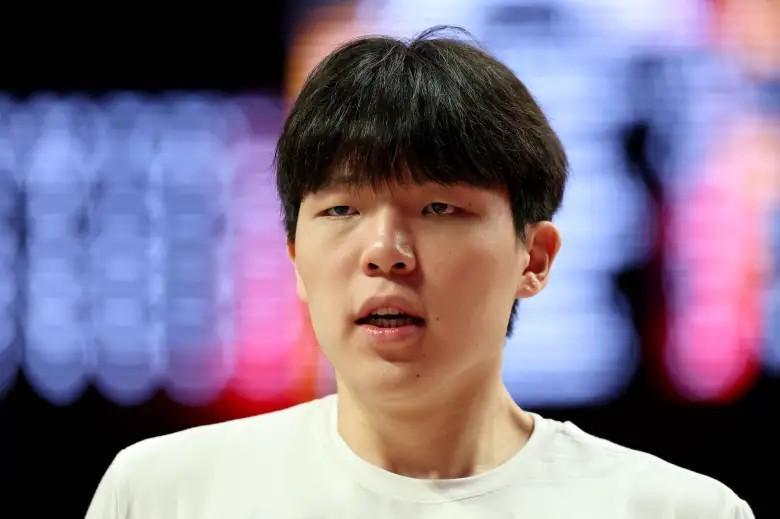 kaiyun-官方：杨瀚森2天内第2次被下放，昨日未出战&amp;amp;今日预计出战G联赛